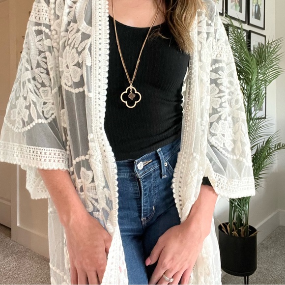 UMGEE | Long Lace Cover Up - Picture 4 of 15